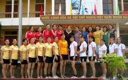 Giải bóng chuyền nữ công đoàn